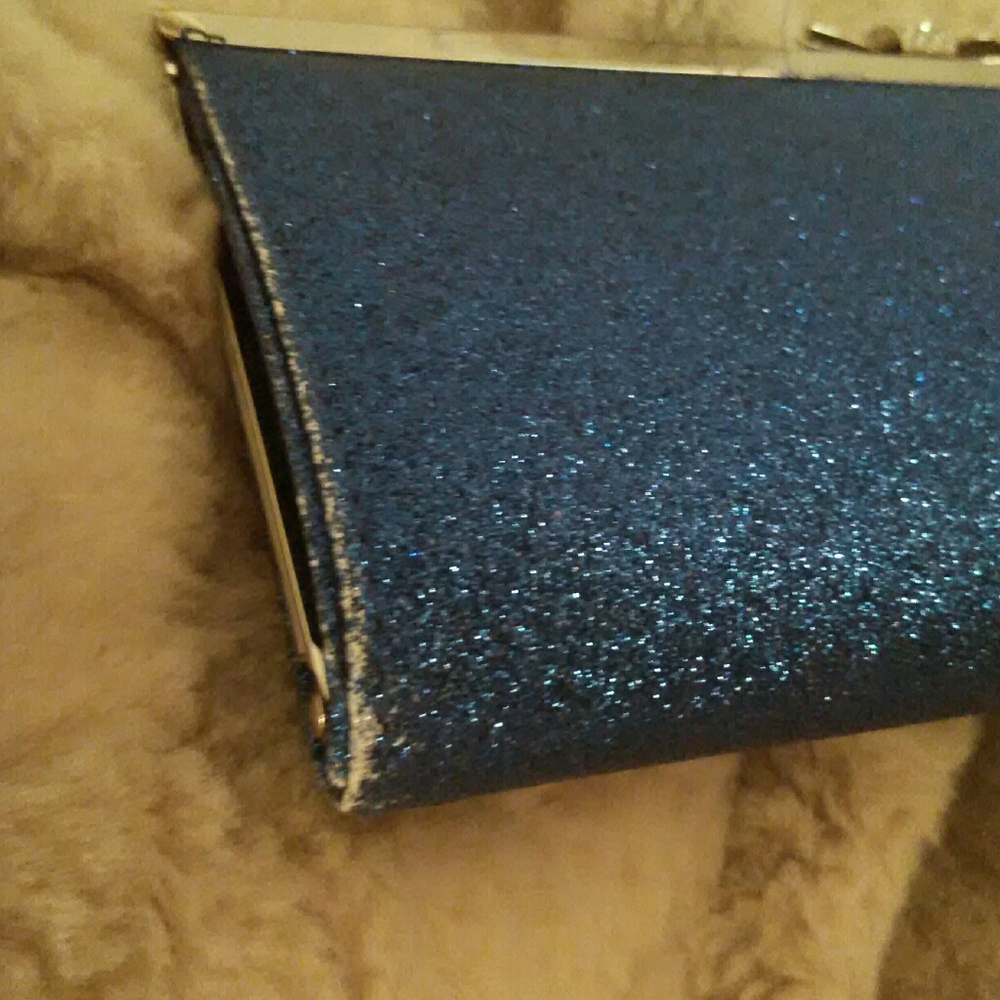 Purse - Picture 6 of 7